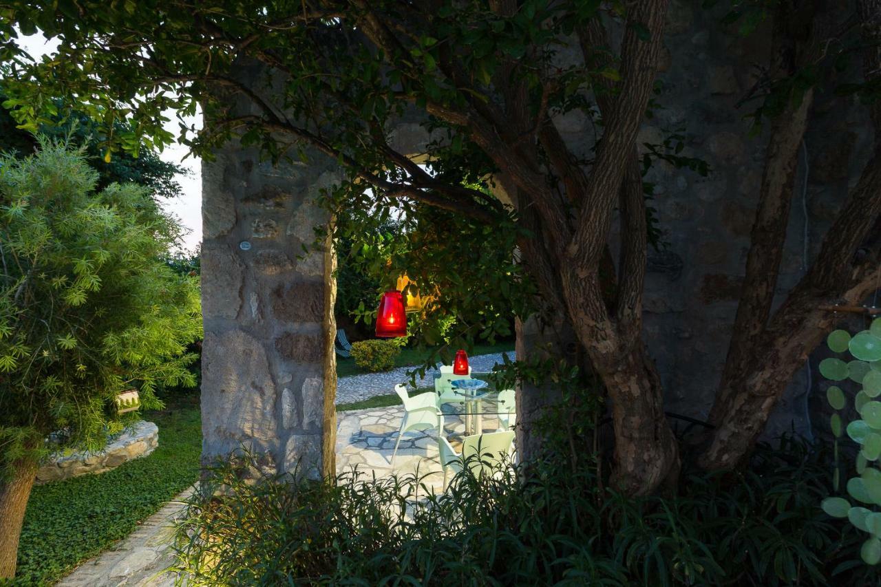 Muazzo Creta Stone House, Nature Escape With Pool, By Thinkvilla Pigi  Exterior photo