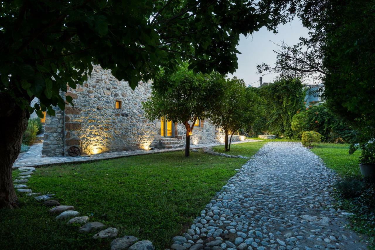 Muazzo Creta Stone House, Nature Escape With Pool, By Thinkvilla Pigi  Exterior photo